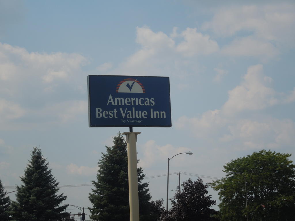 Americas Best Value Inn Maumee/Toledo Exteriör bild